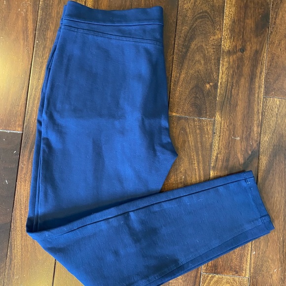 LOFT Riding Style Pants - Picture 2 of 7